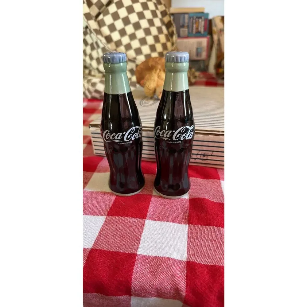 Vintage Coca-Cola Bottle Shape collectible Salt & Pepper Shakers Set of 2